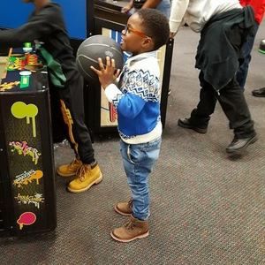 Meet your Posher, Sashagay